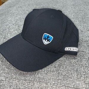 EUC OGIO endurance hat in black